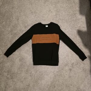 Zara Men's Black and Tan Crewneck Sweater